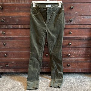 LOFT High Waist Skinny Corduroys. Size 00
